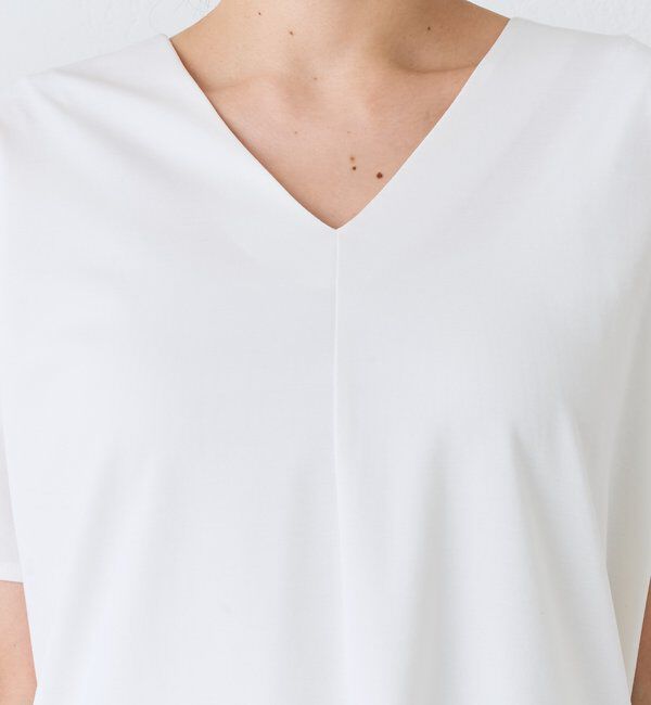  「予約【接触冷感/紫外線防止/セットアップ可】Vネックコクーンカットソー」|Tシャツ・カットソー|