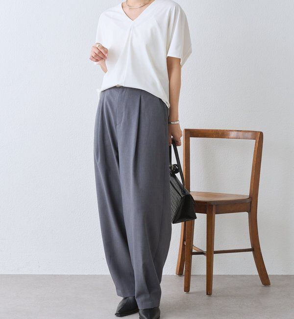  「予約【接触冷感/紫外線防止/セットアップ可】Vネックコクーンカットソー」|Tシャツ・カットソー|