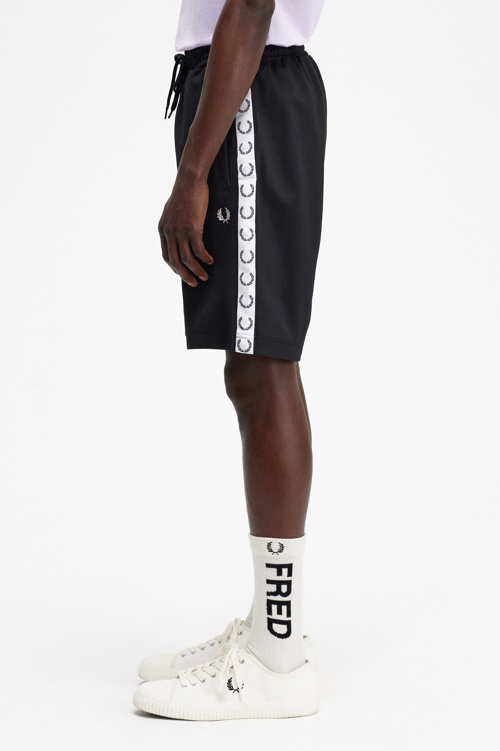 FRED PERRY 「Taped Tricot Shorts／トラックショートパンツ」|その他|