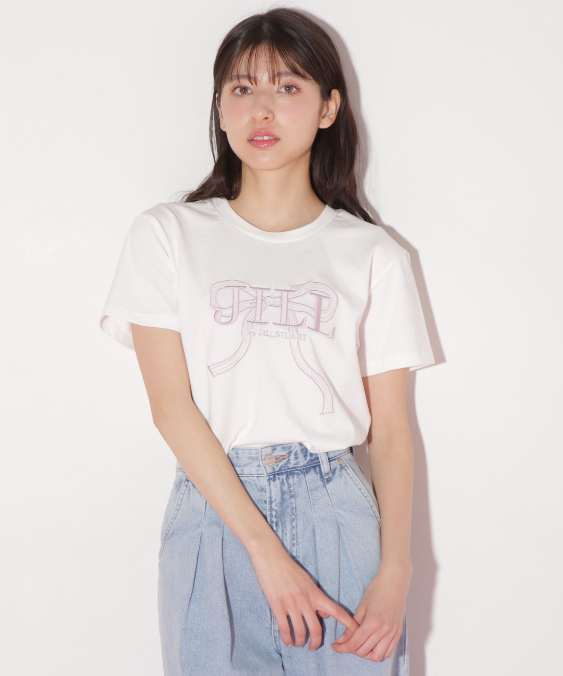  「ビッグリボンロゴ刺繍Tシャツ」|Tシャツ・カットソー|