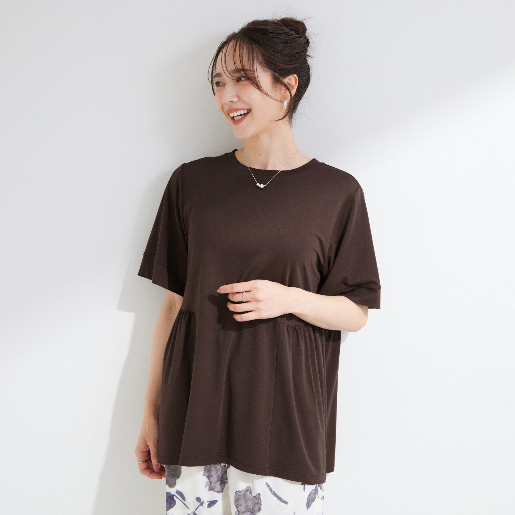 SHOO･LA･RUE「【ひんやり/UV/S-LL】とろみサイドギャザートップス」|Tシャツ・カットソー|