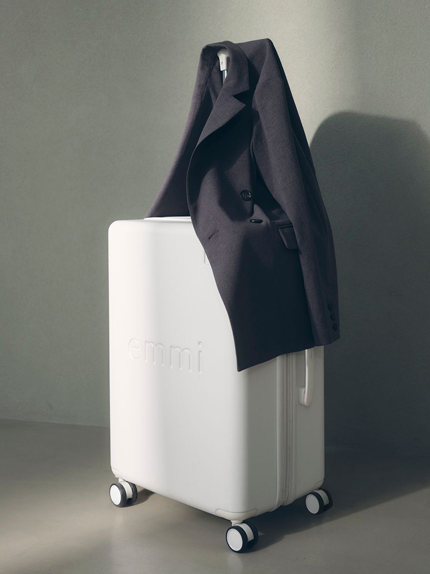 emmi atelier「【emmi&times;Samsonite】スピナー65」|キャリーケース|