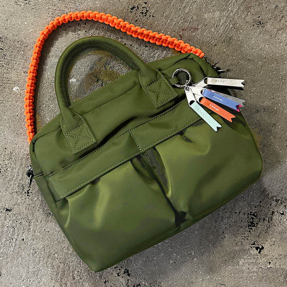 BACKYARD FAMILY「cheek バッグ チーク C25008 通販 ショルダーバッグ ショルダーバック 斜めがけバッグ」|ショルダー・メッセンジャー|グリーン1