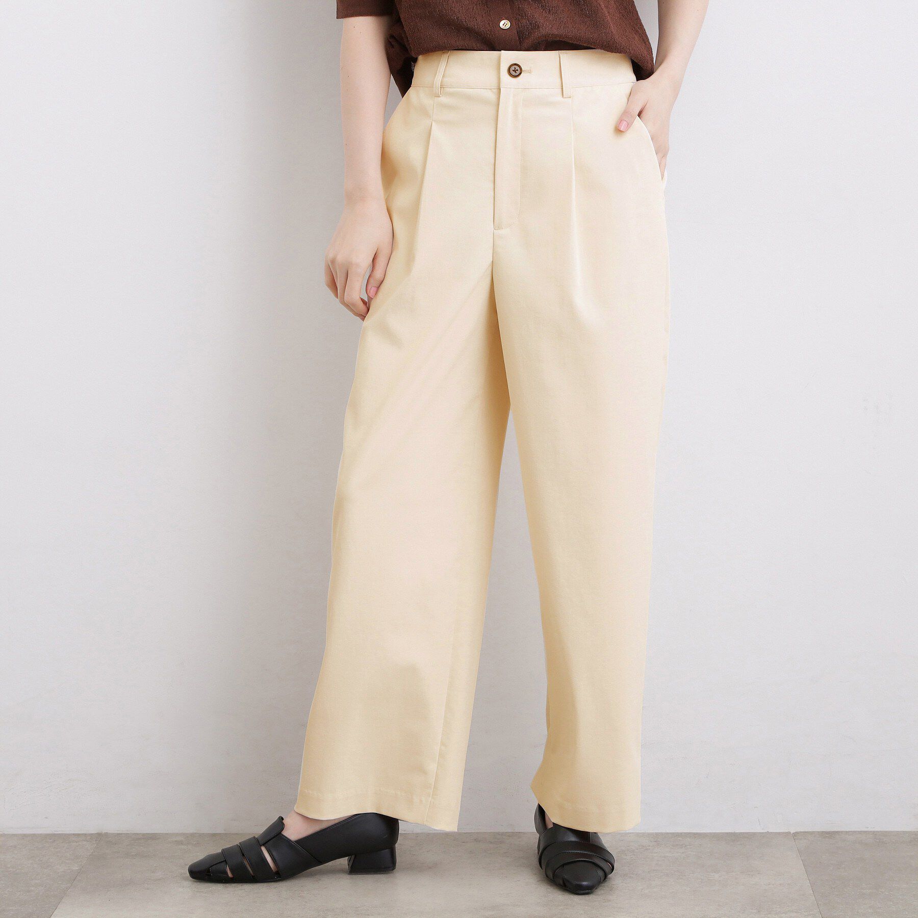 grove「【白でも透けにくい・多機能】ワイドパンツ」|その他|