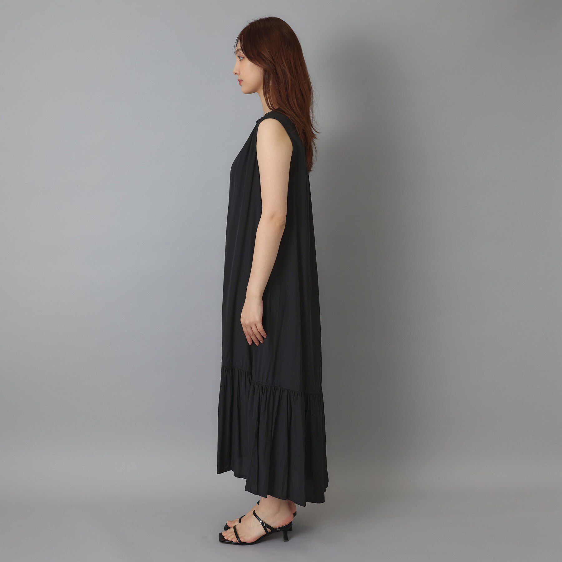 DRESSTERIOR「ノースリーブギャザーヘムワンピース」|ワンピース|