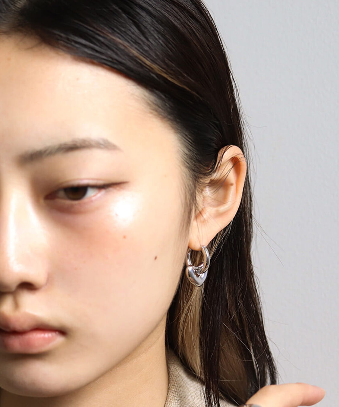  「シルバー ハート フープ スナップ ピアス | SV925 〈2026 SUMMER COLLECTION〉」|ピアス|