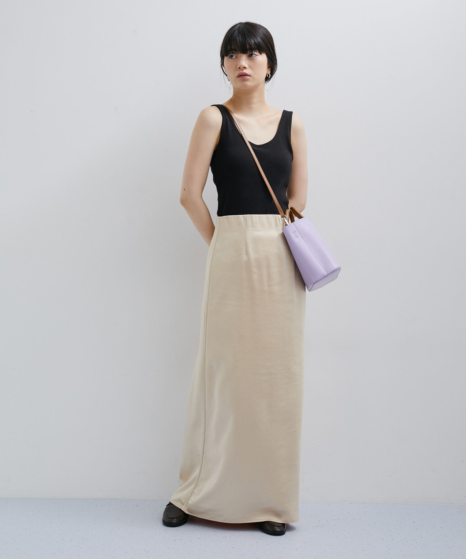 ADAM ET ROPE'「【逸品】バックオープンタンクトップ」|タンクトップ|