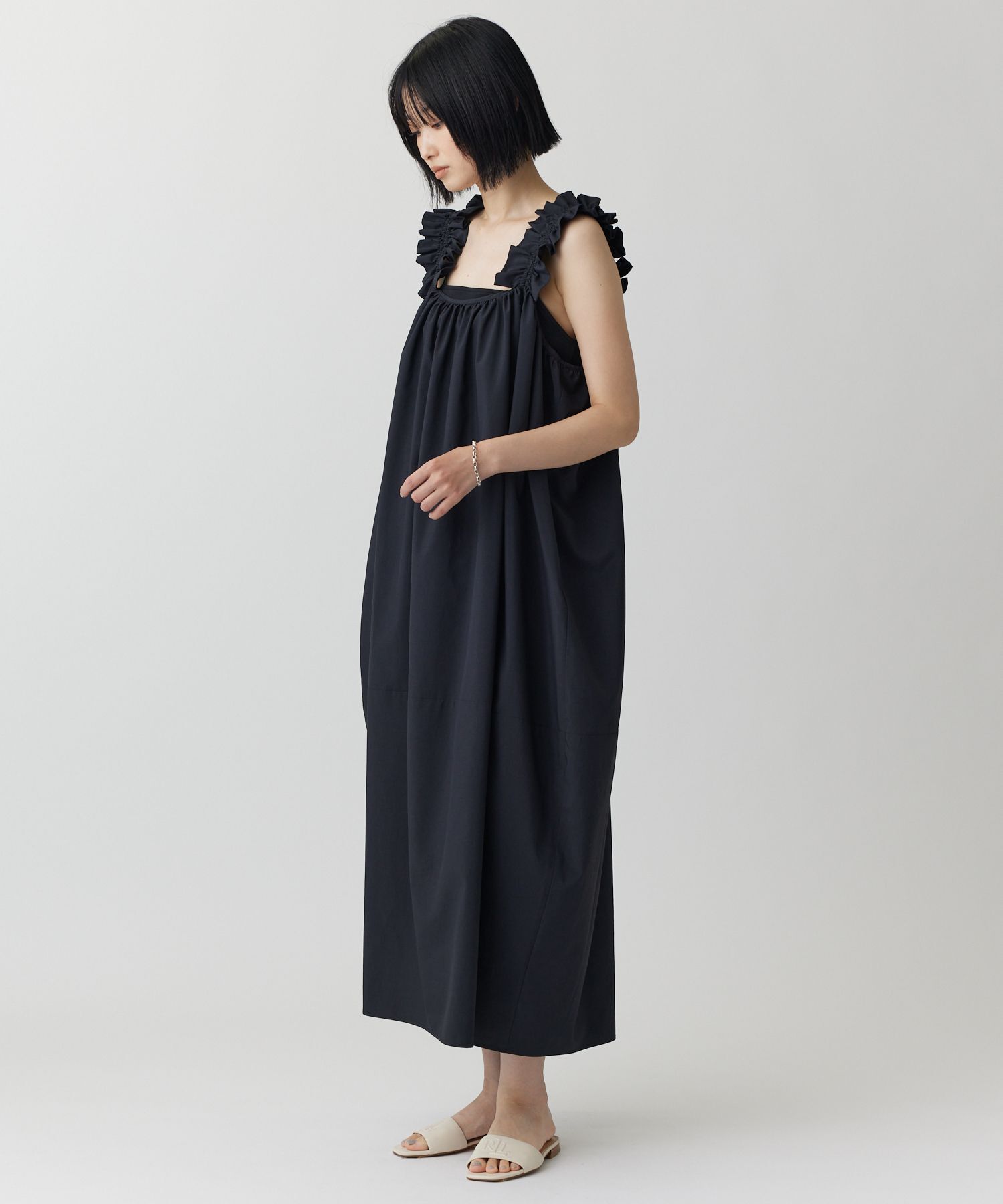 BABYLONE「フリルショルダーコクーンワンピース」|ワンピース|