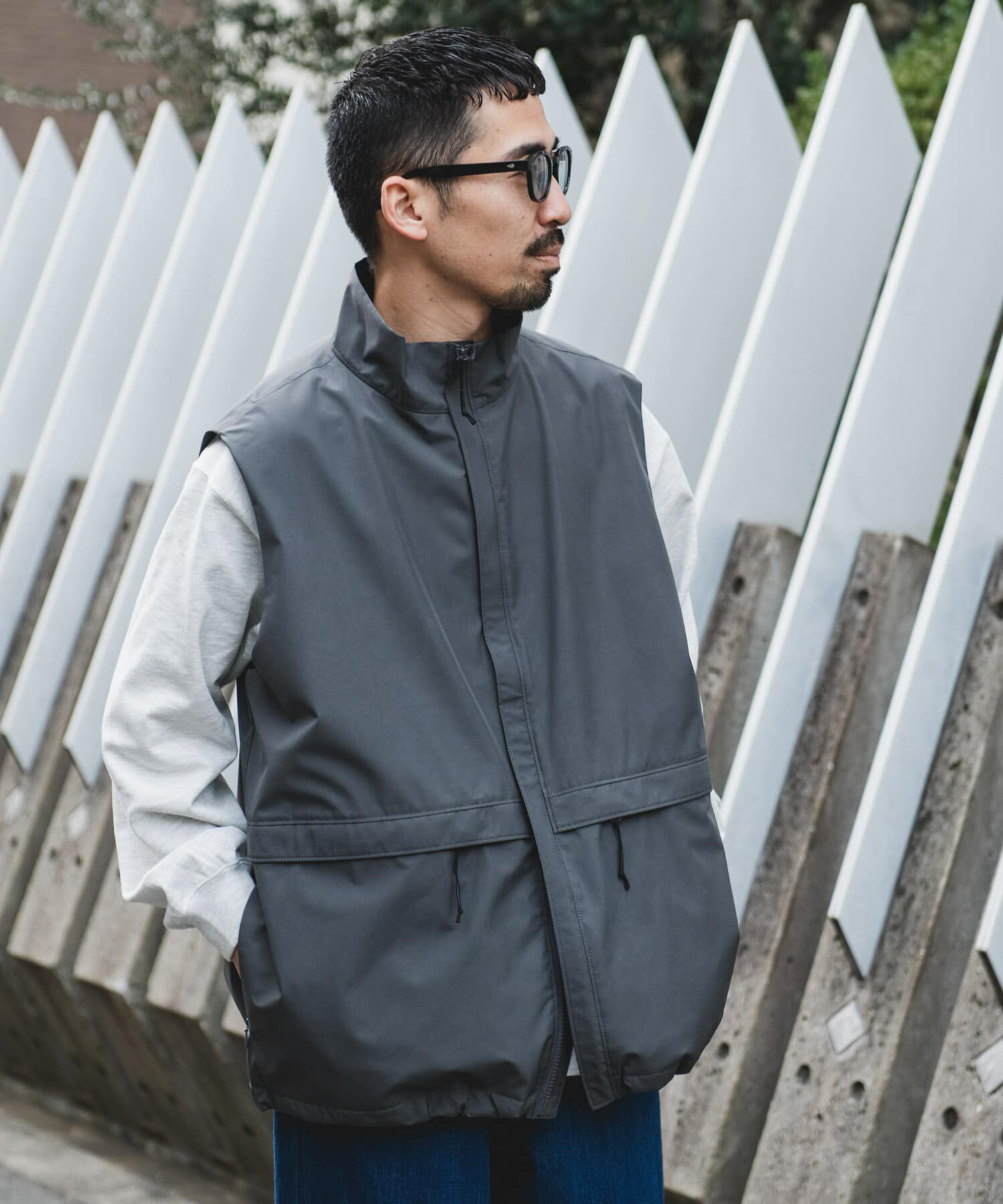 URBAN RESEARCH DOORS「『別注』Foxfire&times;DOORS　ゴアテックス ベスト」|ノーカラーコート|