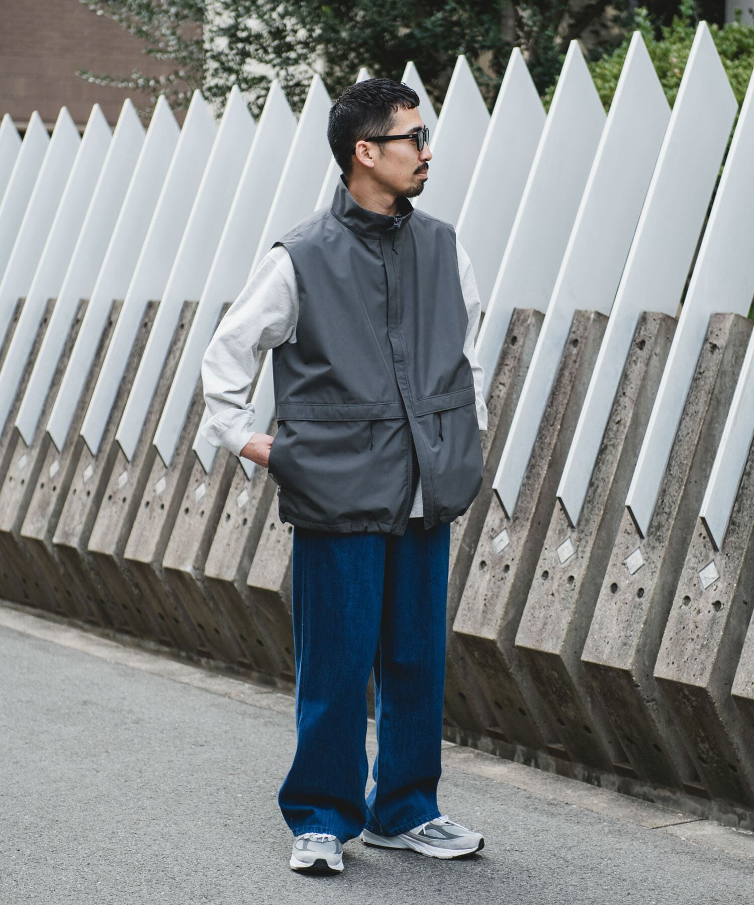 URBAN RESEARCH DOORS「『別注』Foxfire&times;DOORS　ゴアテックス ベスト」|ノーカラーコート|