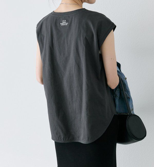  「【汗ジミ防止加工】ワンポイントロゴ刺繍フレンチスリーブTシャツ」|プルオーバー|