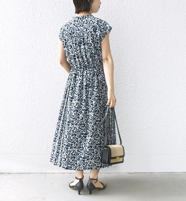 SHIPS for women「《一部予約》【WEB限定】〈洗濯機可能〉ドット 花柄 サイド プリーツ フレンチスリーブ ワンピース」|ワンピース|