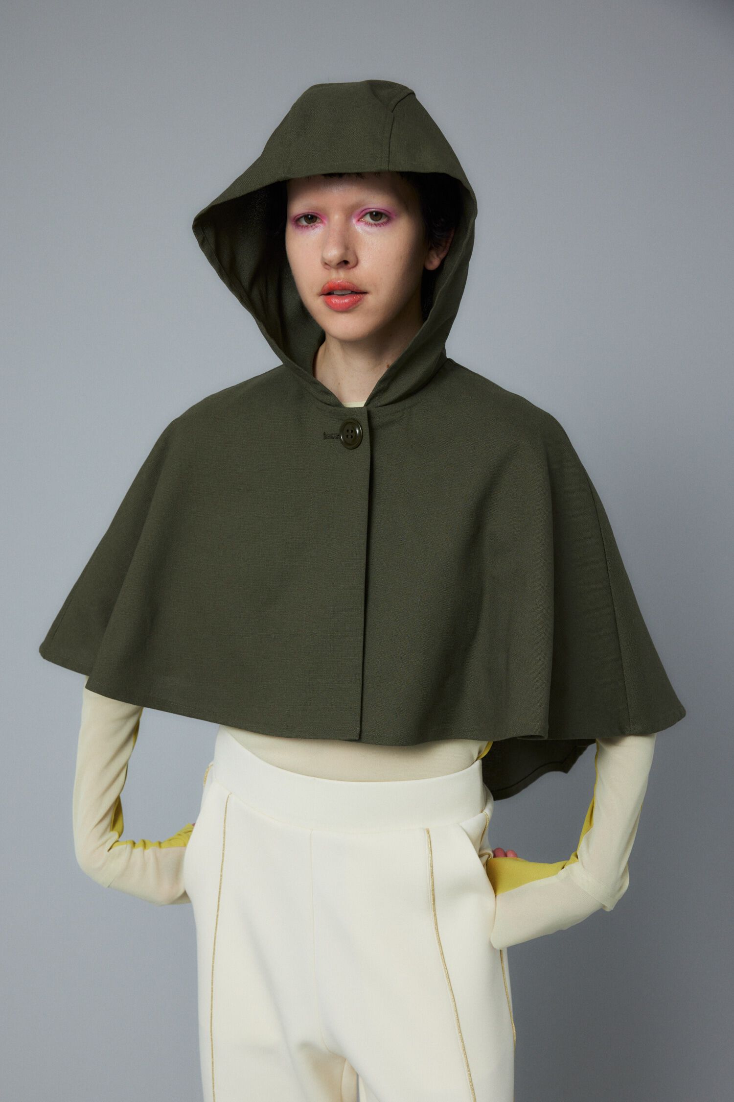 HeRIN.CYE「Back slit poncho」|その他|
