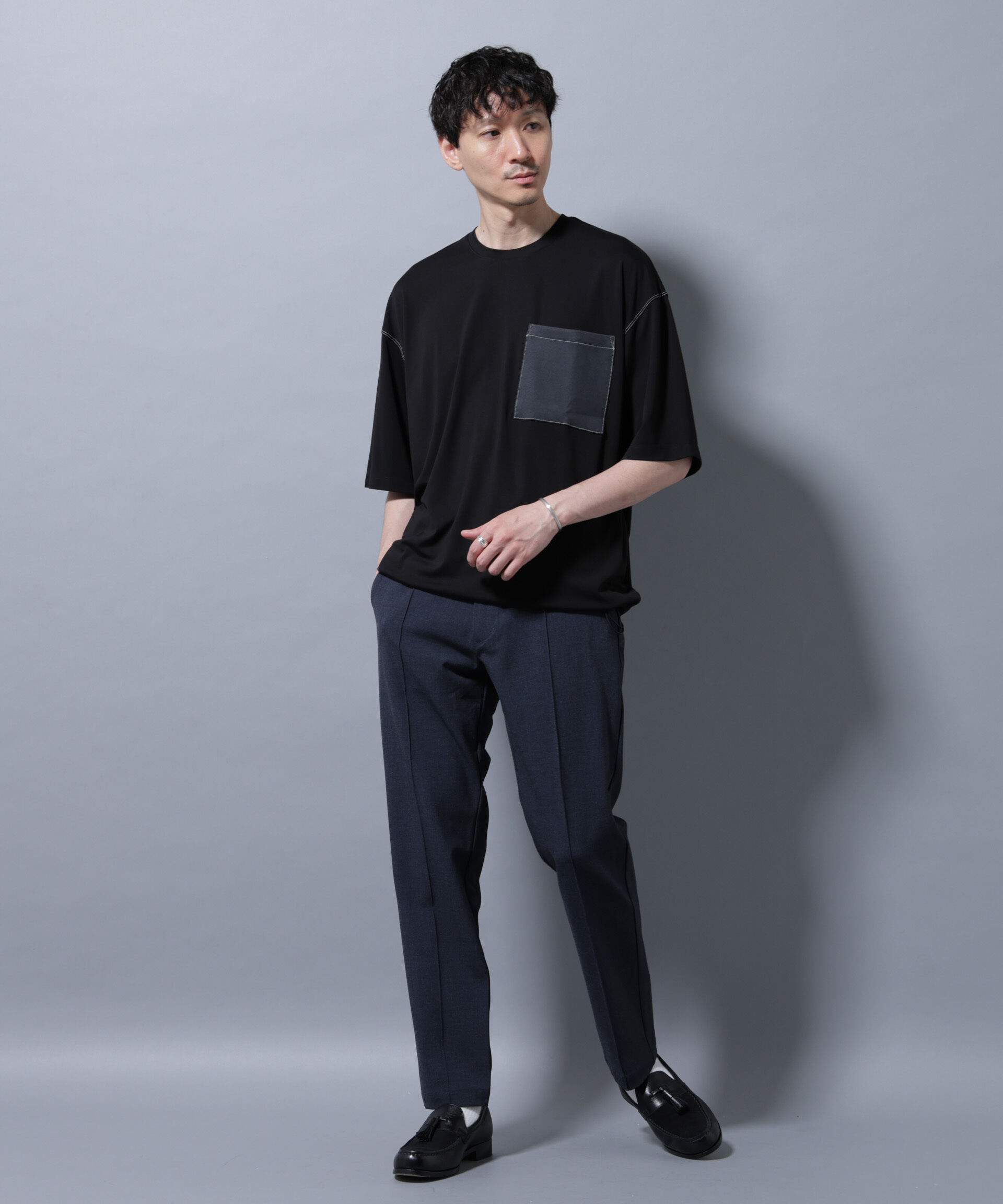 NANO universe「配色ステッチ フェイクスエードポケットTシャツ」|Tシャツ・カットソー|