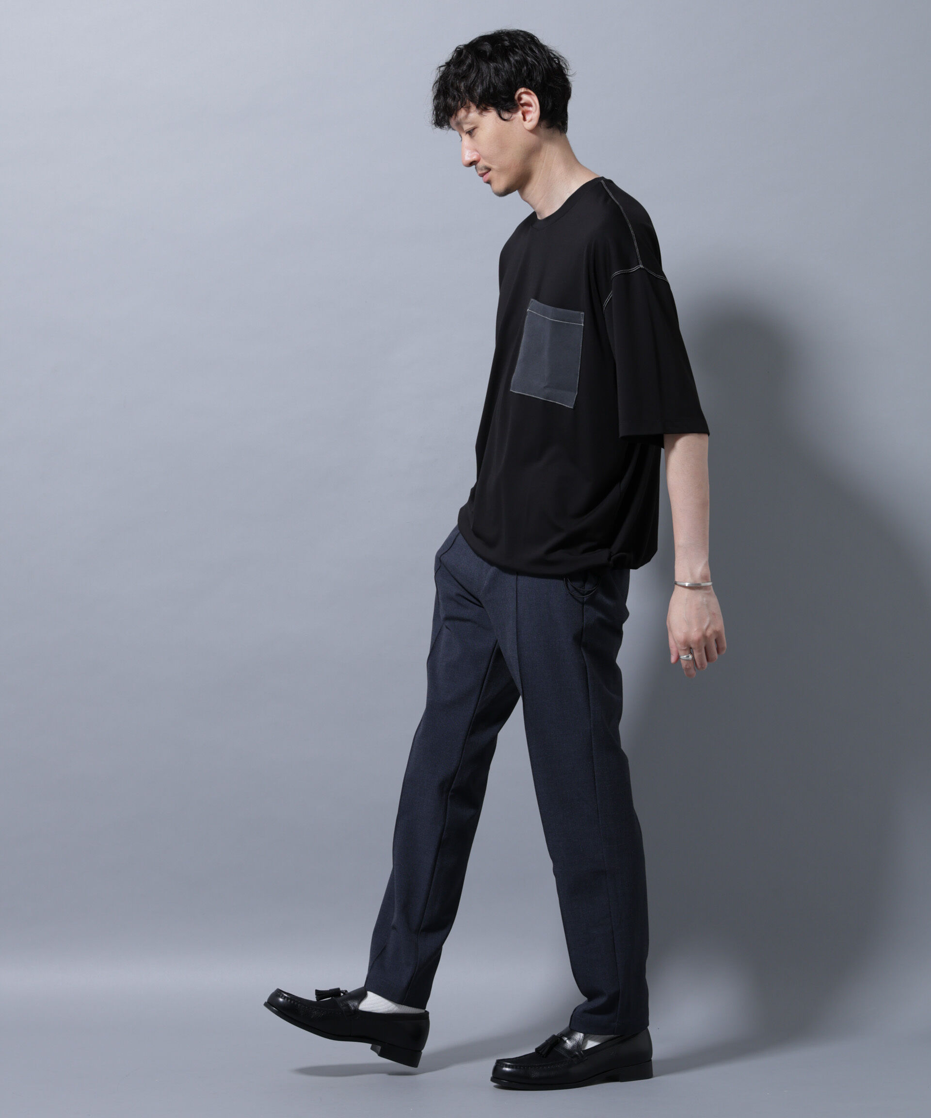 NANO universe「配色ステッチ フェイクスエードポケットTシャツ」|Tシャツ・カットソー|