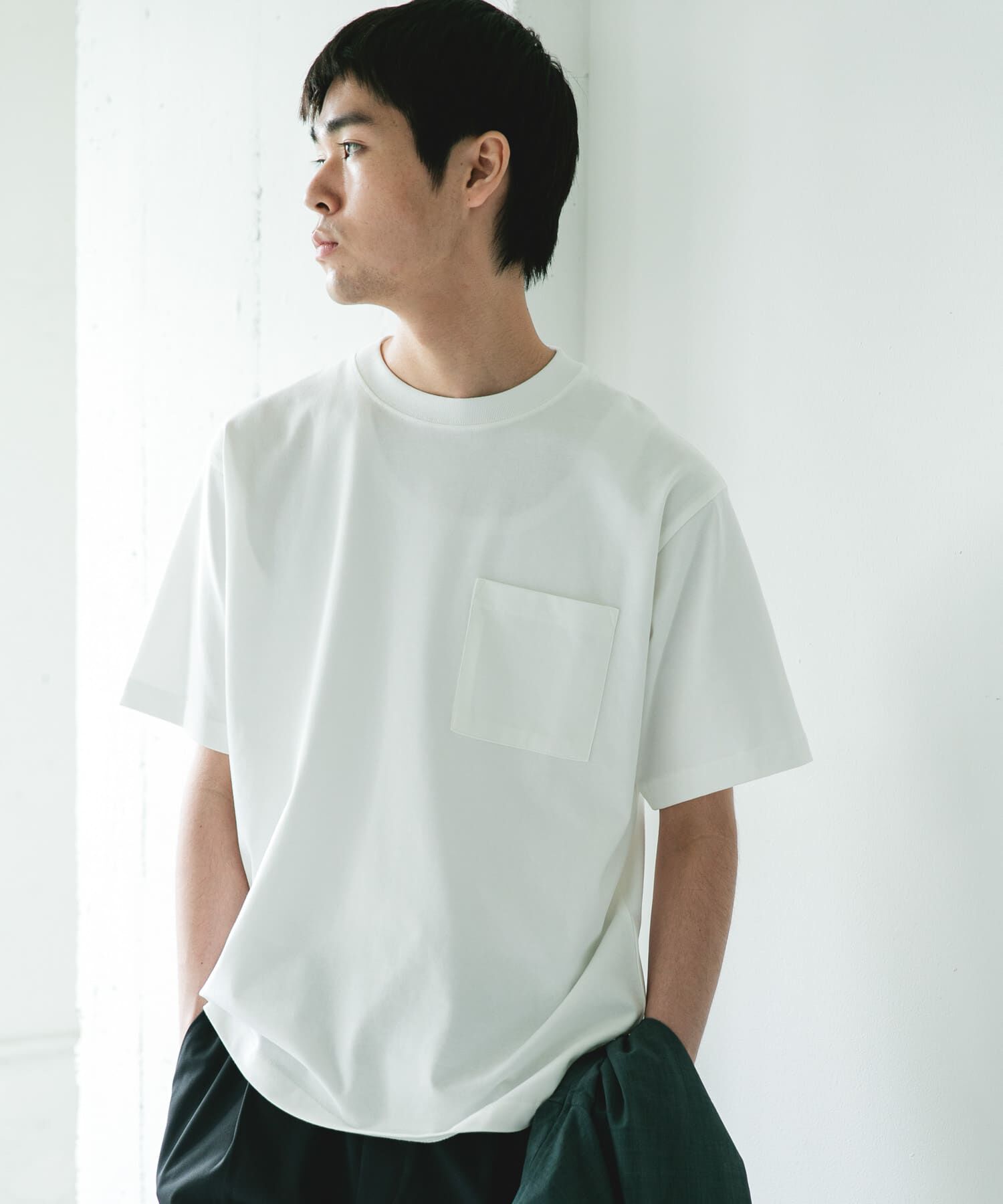 URBAN RESEARCH DOORS「SHAPE BACK クルーネック Tシャツ」|Tシャツ・カットソー|