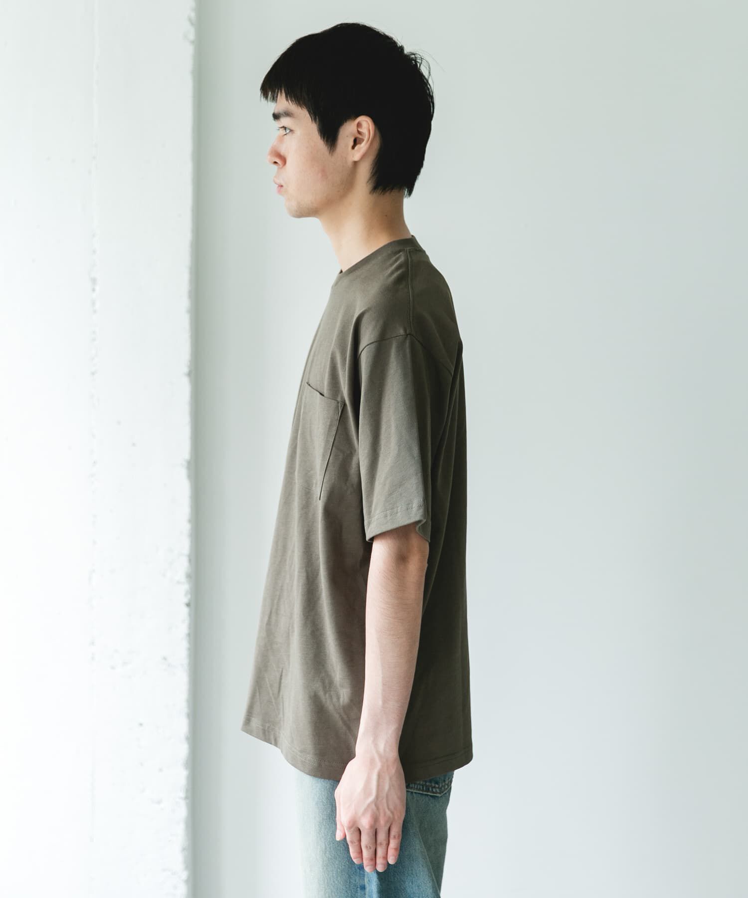 URBAN RESEARCH DOORS「SHAPE BACK クルーネック Tシャツ」|Tシャツ・カットソー|