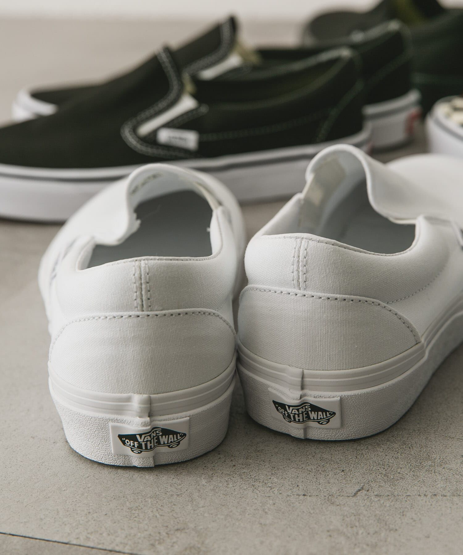 URBAN RESEARCH DOORS「VANS　UA Classic Slip-On」|スニーカー|