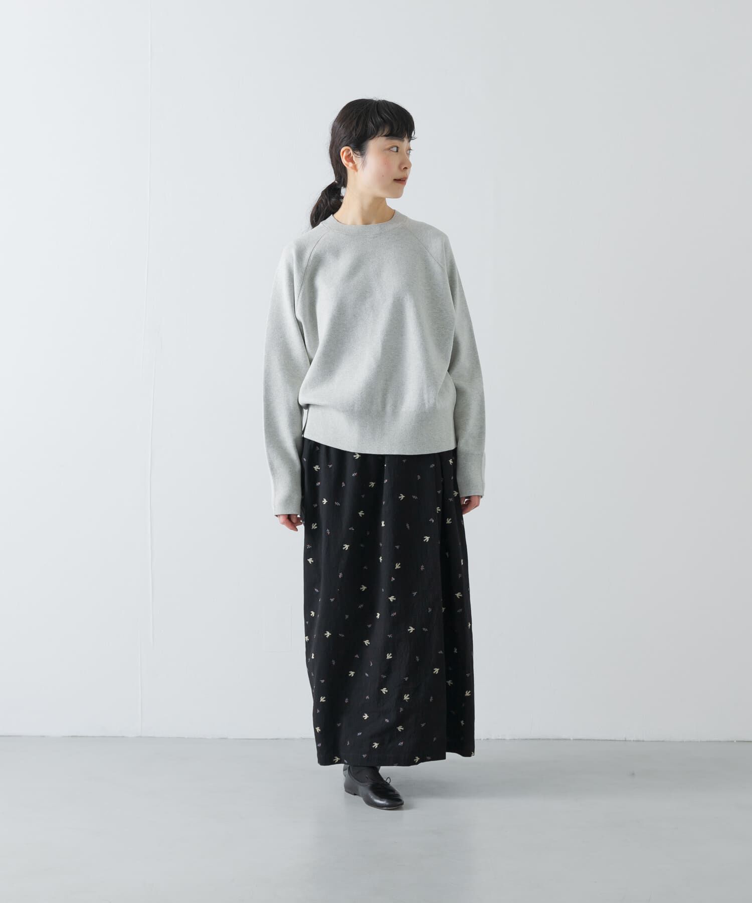 かぐれ「ツバメ刺繍ラップスカート」|スカート|