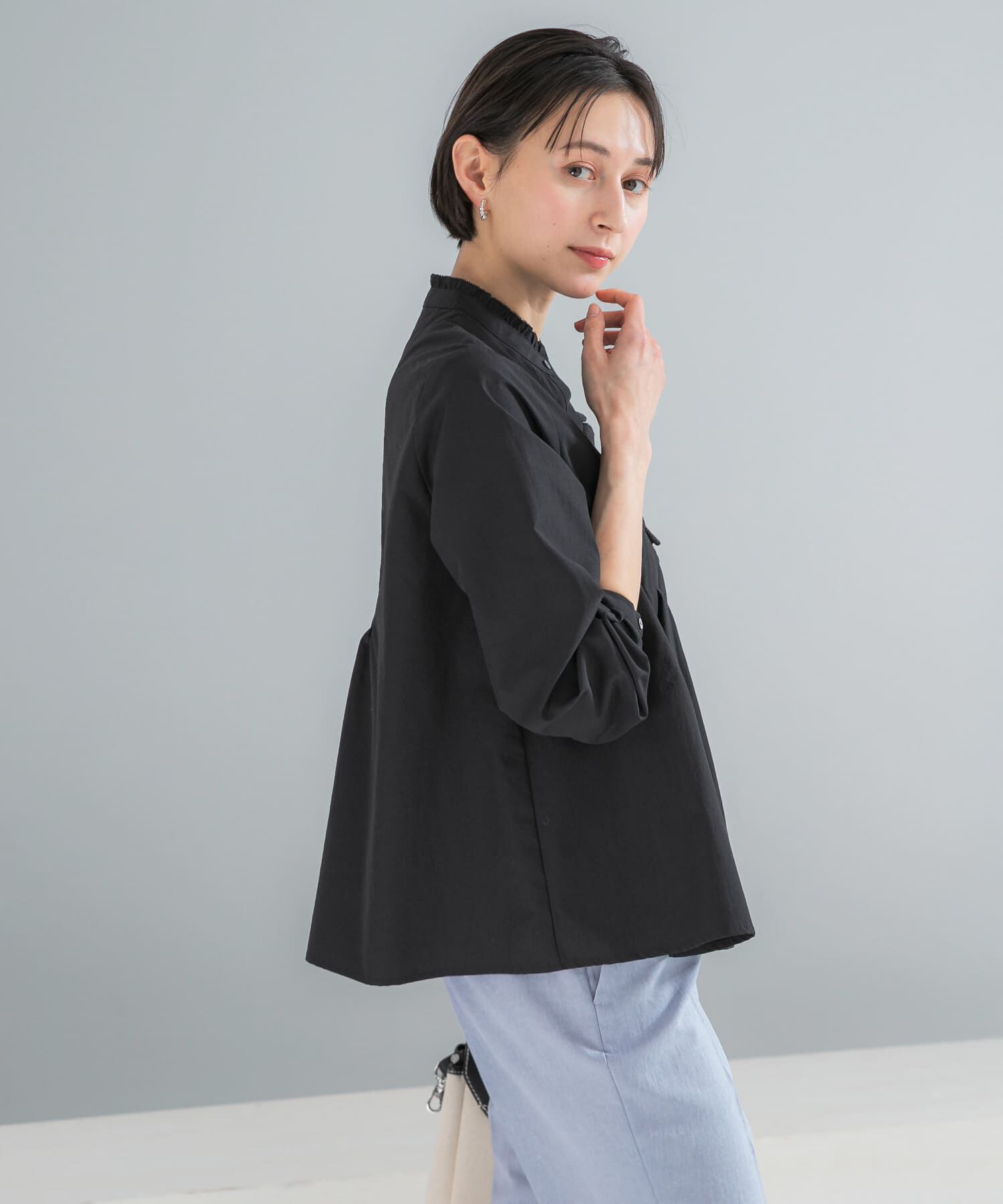 URBAN RESEARCH ROSSO「『WEB限定』フリルネックレースデザインシャツブラウス」|シャツ・ブラウス|