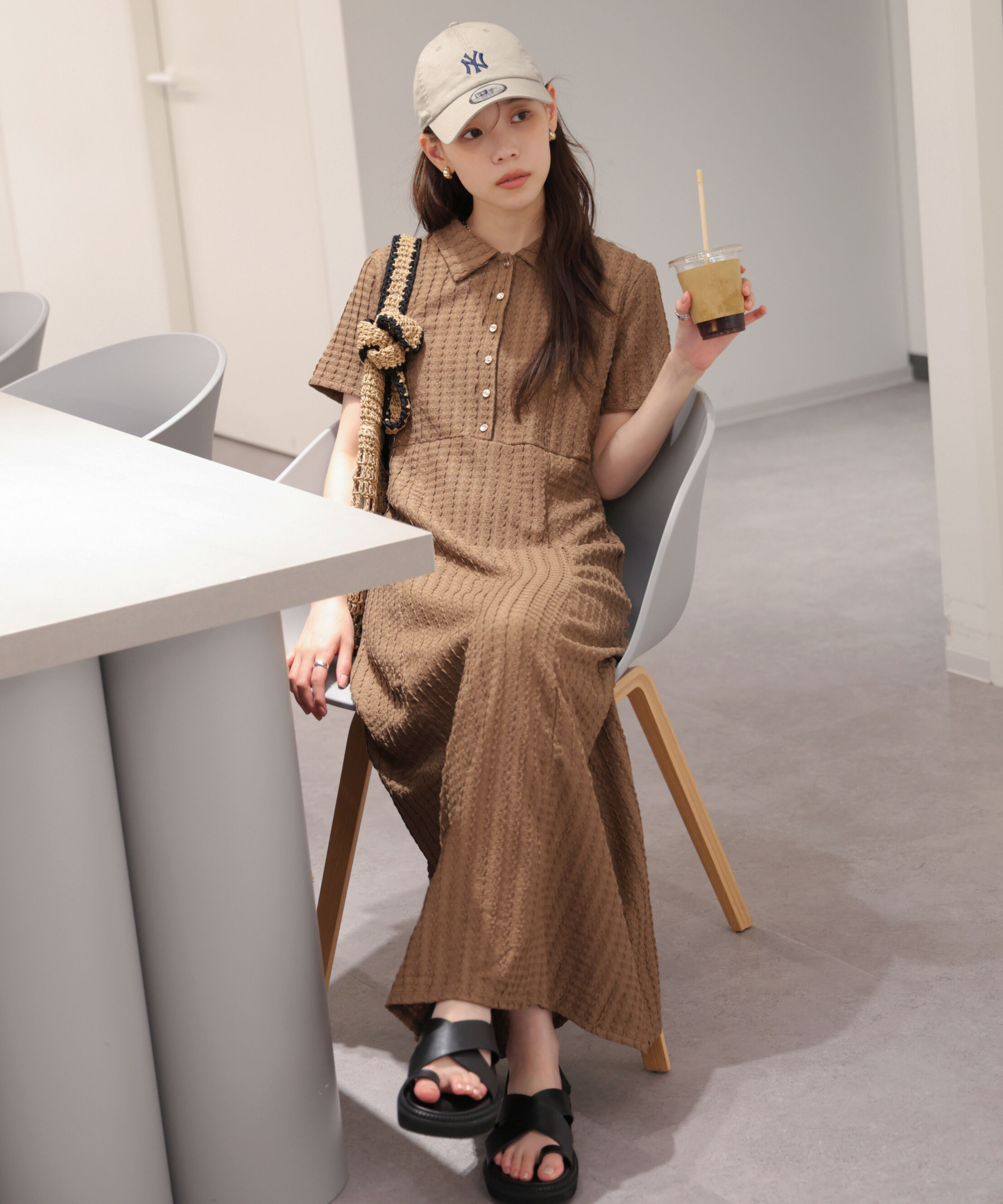 「金ボタンカットジャガードポロワンピース」|ワンピース|ブラウン
