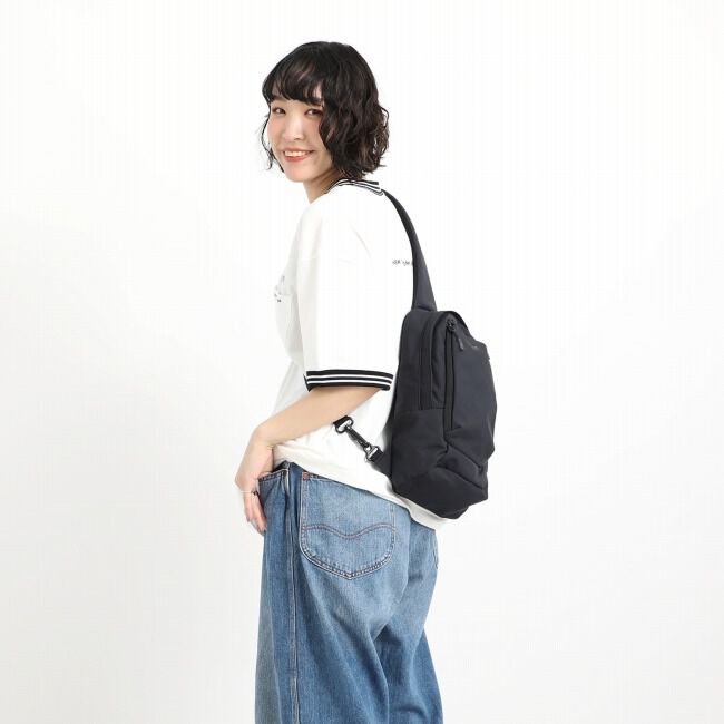 Manhattan Portage「NEUES LITTLE ITALY CROSSBODY BAG TUSSAH PVC」|その他|