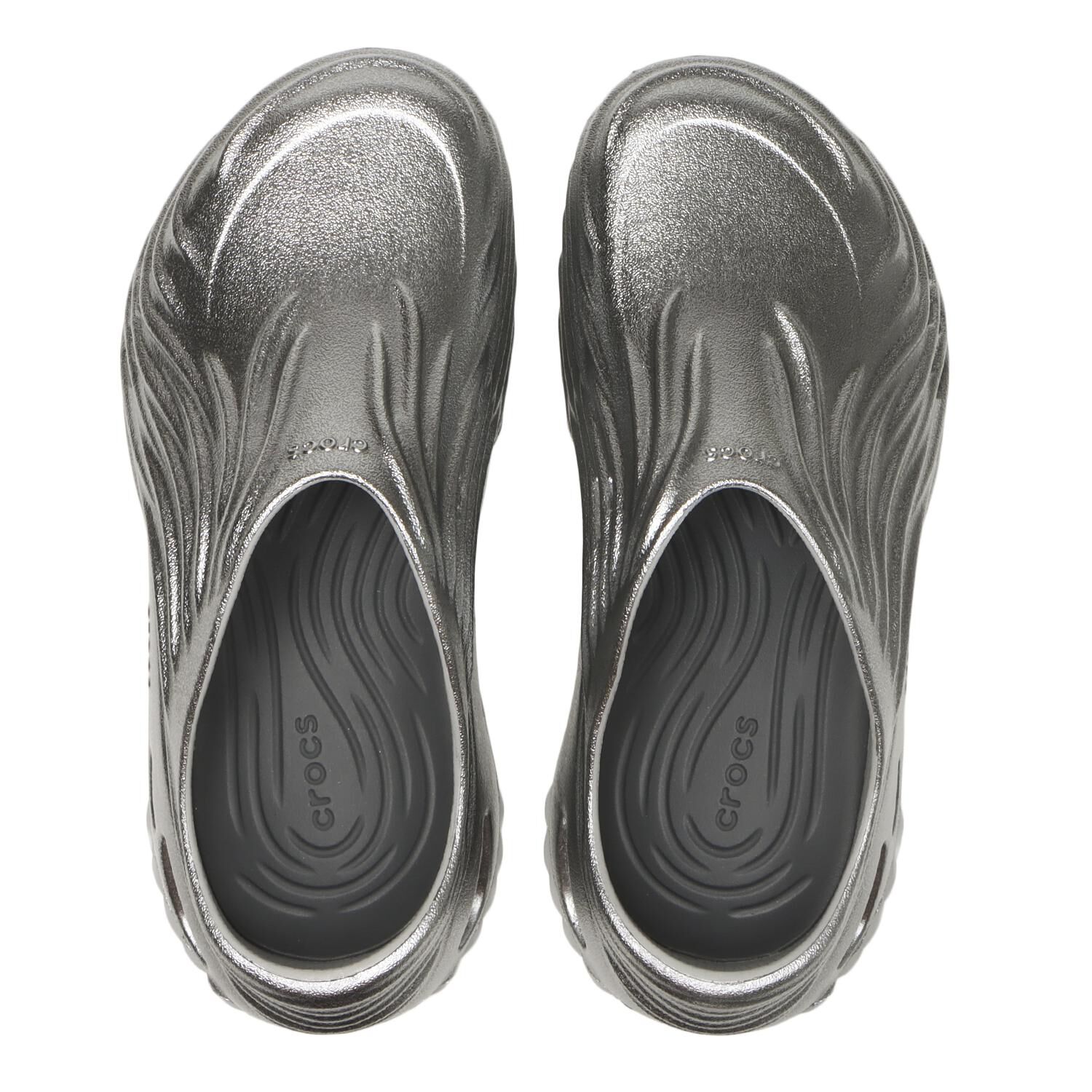 crocs「【crocs】ECHO WAVE METAL SPORT」|サンダル|