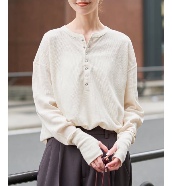 SLOBE IENA「《予約》HANES/ヘインズ SLOBE別注 ヘンリーネックワッフル ロンTEE」|Tシャツ・カットソー|