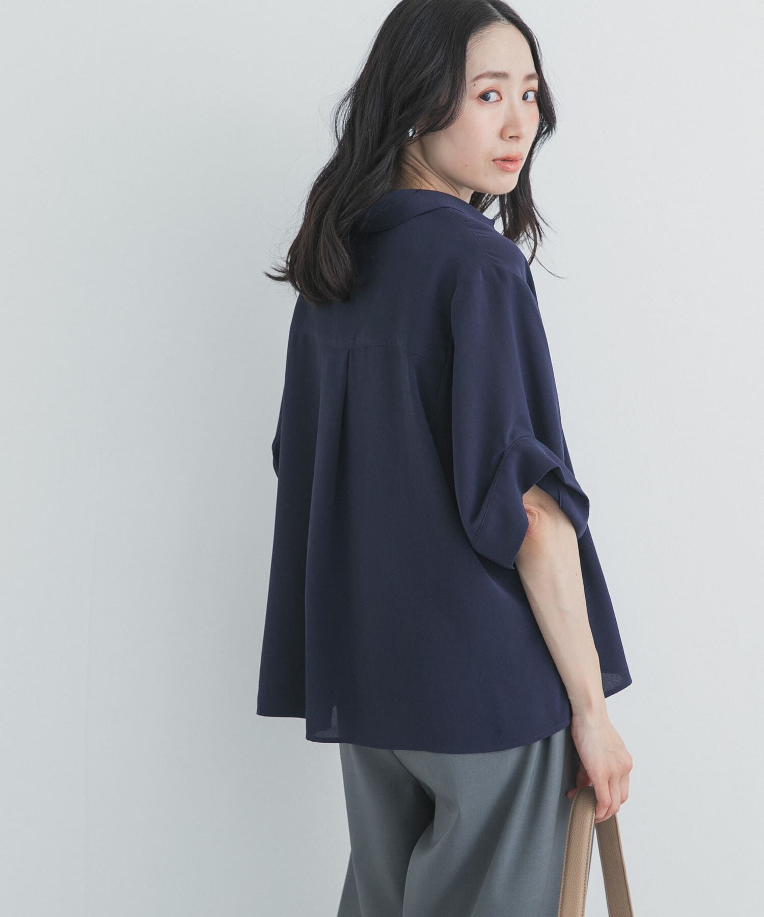 URBAN RESEARCH DOORS「タックスリーブシャツ」|シャツ・ブラウス|
