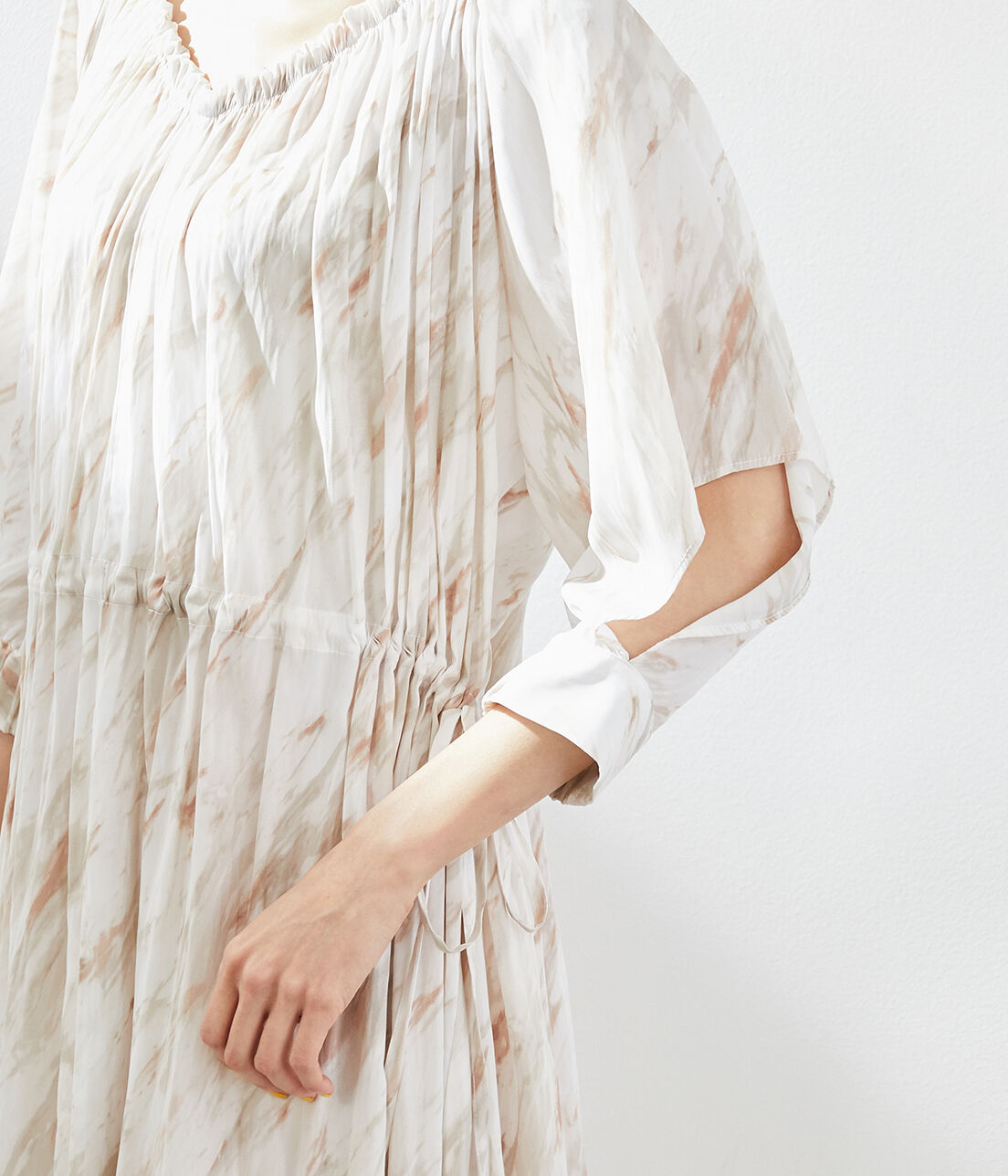 Rope&rsquo;Picnic「【一部店舗限定】【Mon E&rsquo;toile/モンエトワール】ストーンプリントギャザーDRESS」|ドレス|
