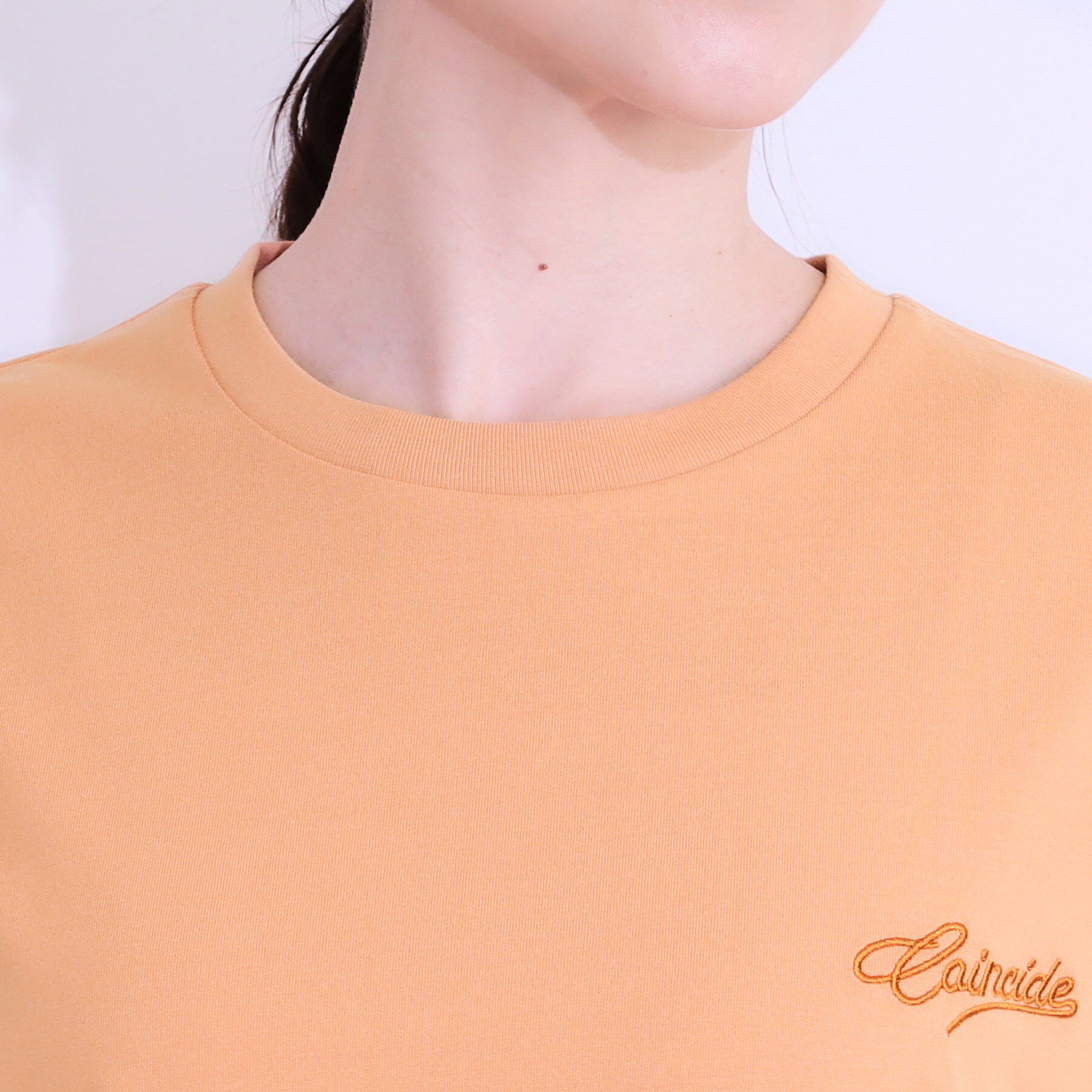 SHOO･LA･RUE「【S-LL/ひんやり/UV】汗をかいても気になりにくい グラフィックTシャツ」|Tシャツ・カットソー|