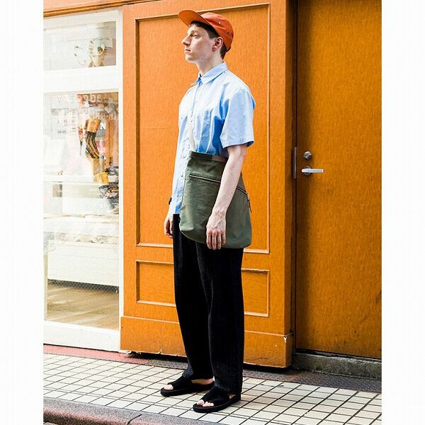 AS2OV「AS2OV / アッソブ SHRINK NYLON SACOCHE (L)」|ショルダー・メッセンジャー|グレー