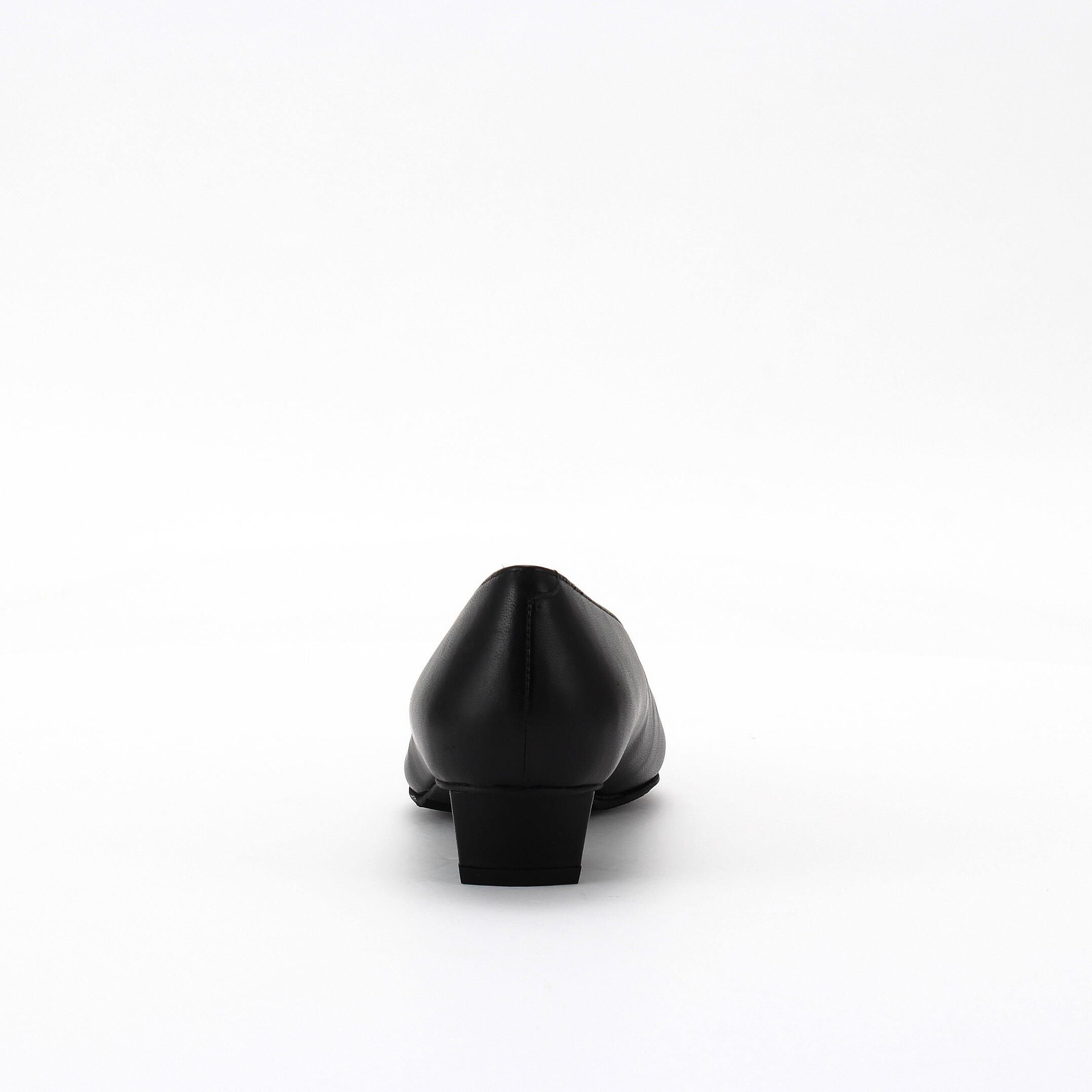銀座かねまつ「RMJS2606SHPBLK【本革】【防水】【Eウィズ】アクアベルVカットパンプス」|パンプス|