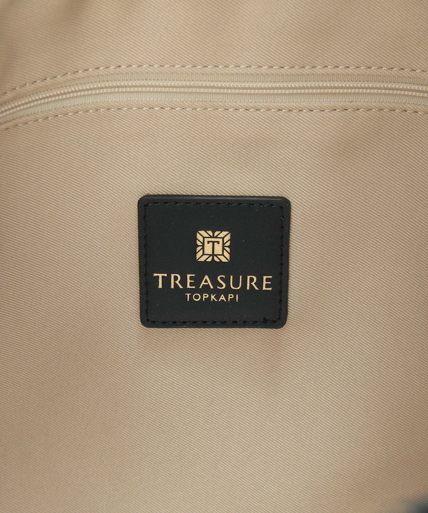 TOPKAPI TREASURE「【TREASURE TOPKAPI】【アップデート】マイルドサテン スカーフ柄 巾着 ショルダートートバッグ」|ショルダー・メッセンジャー|