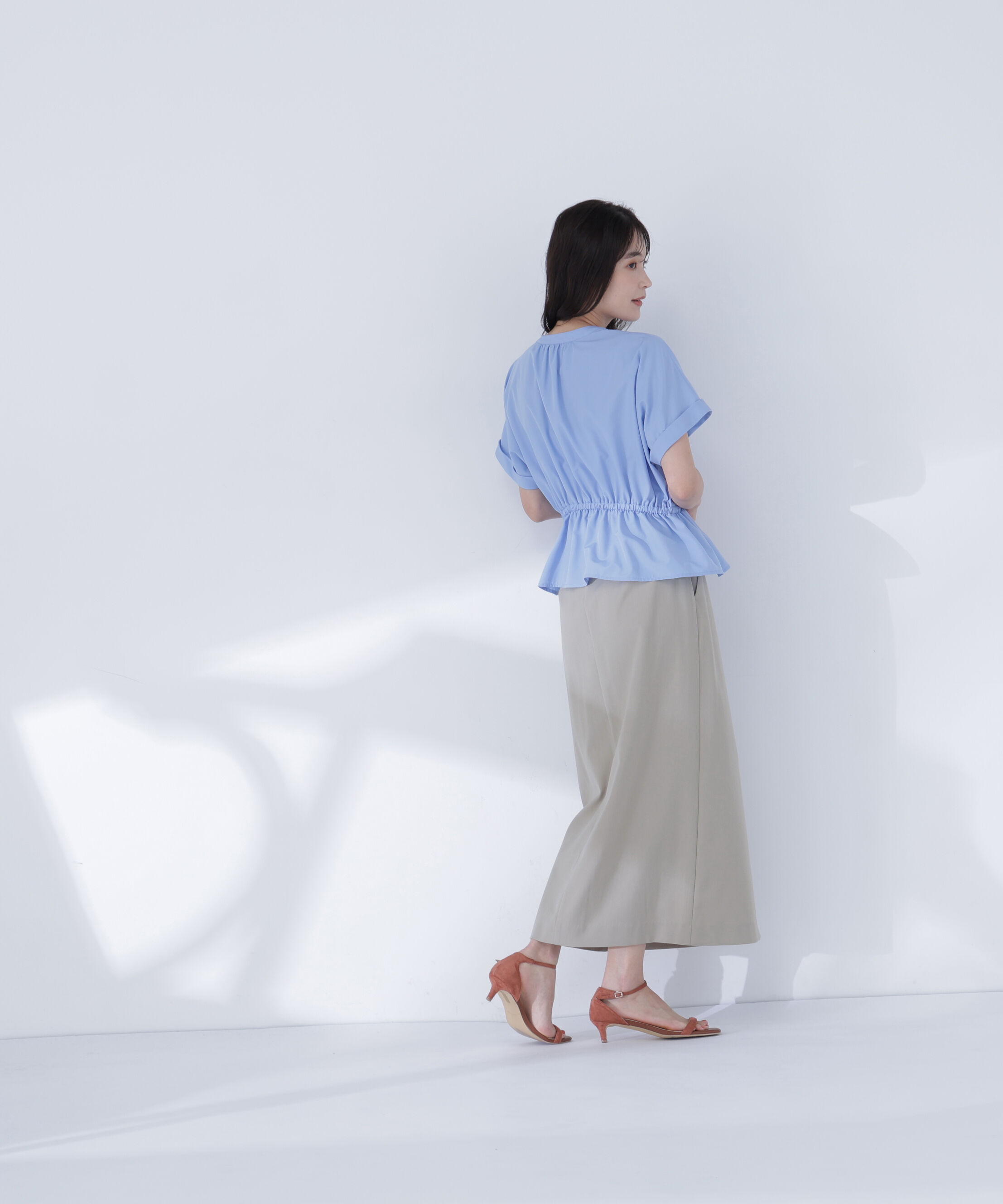  「〈ちょうど、いい服〉きゅっとふわっと。全部盛りブラウス」|シャツ・ブラウス|