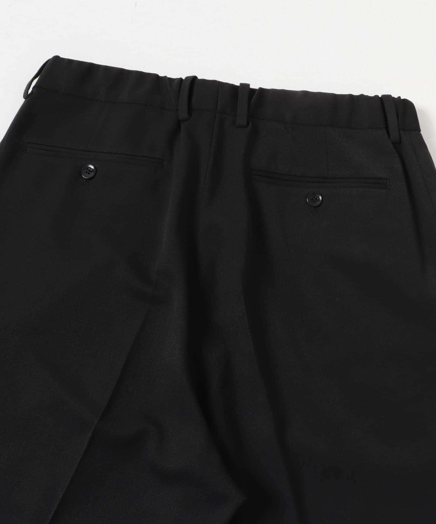 URBAN RESEARCH DOORS「『仁村紗和さん着用』『UR TECH』完声2タックワイドトラウザー」|その他|