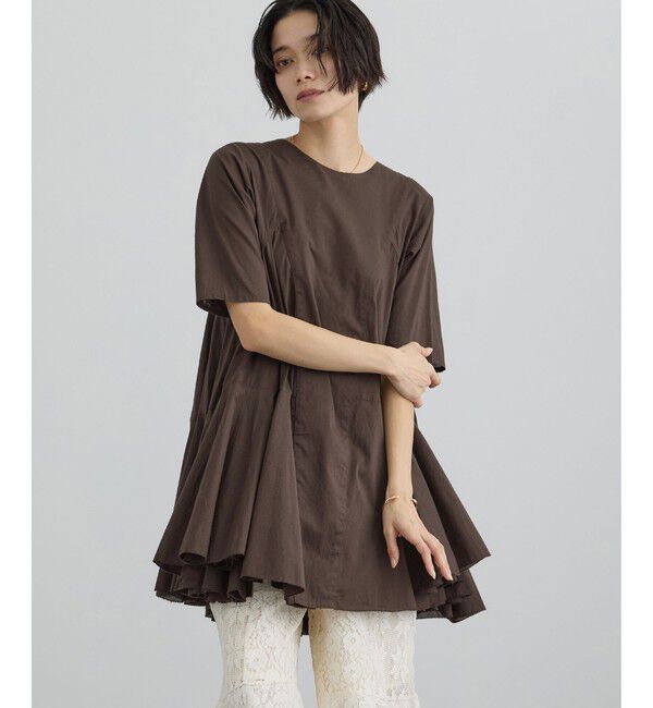 SALON adam et rope'「【AAYUSHI（アユーシ） for SALON】別注ボリュームフレアハーフスリーブワンピース」|ワンピース|
