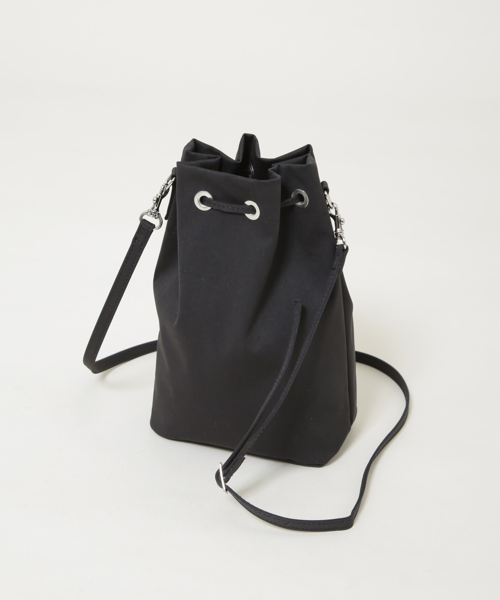 NANO universe「ITTI/別注 DRAWSTRING POUCH / ミリクロス」|ショルダー・メッセンジャー|