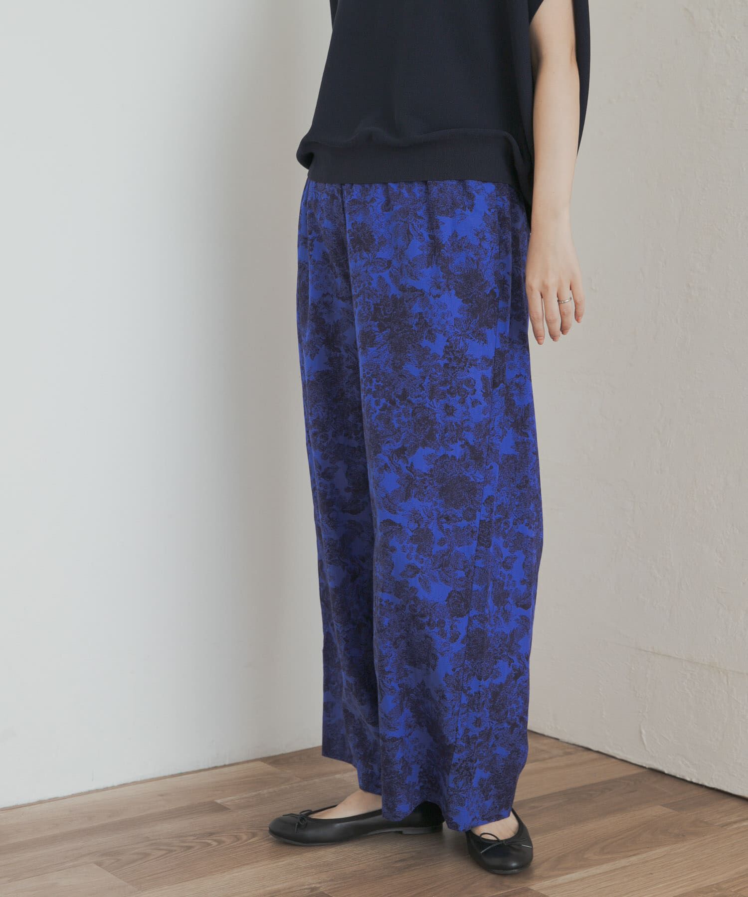 URBAN RESEARCH DOORS「mizuiro ind　print easy pants」|その他|ブルー系その他