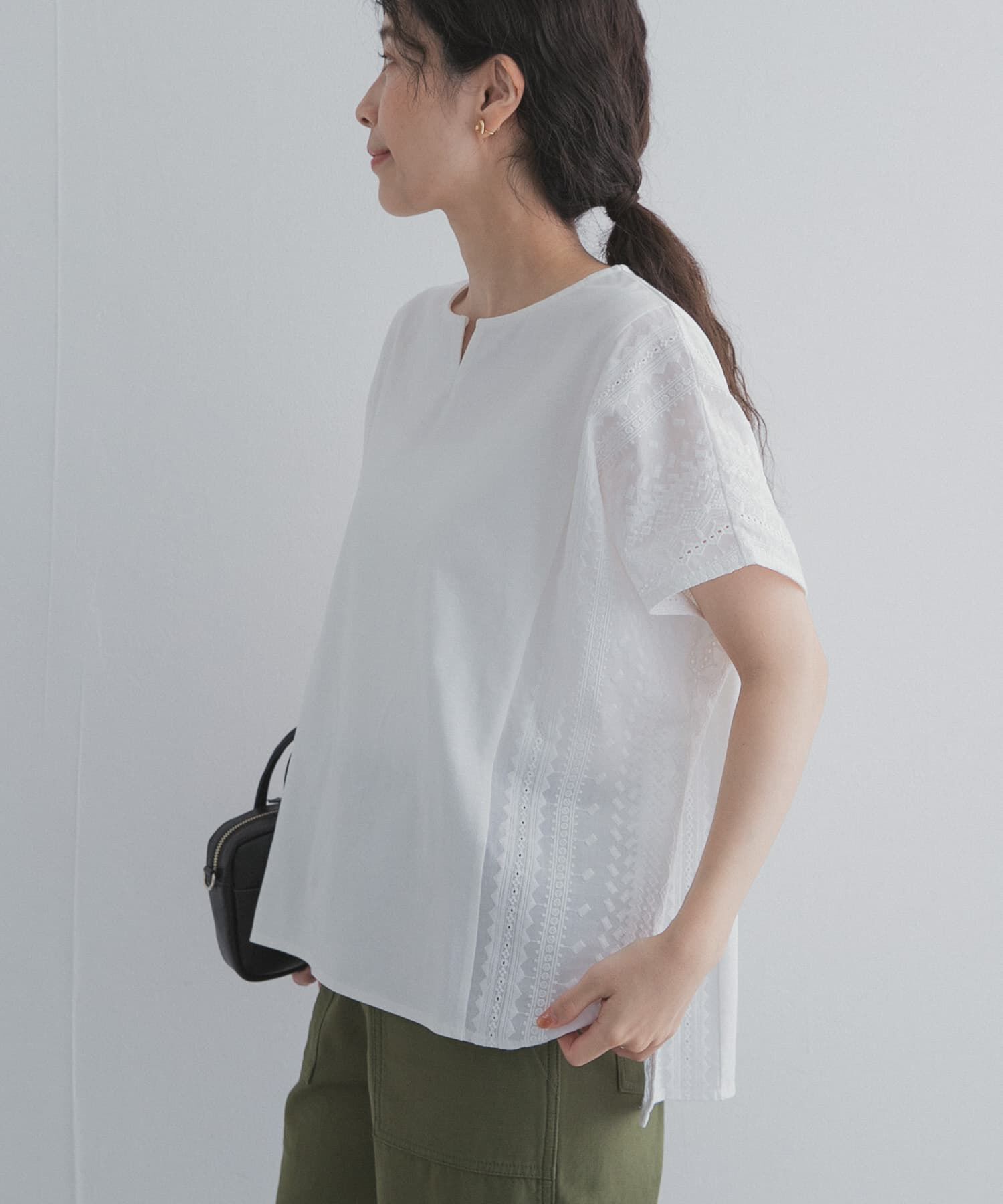 URBAN RESEARCH DOORS「サイドレース刺繍切替プルオーバー」|その他|