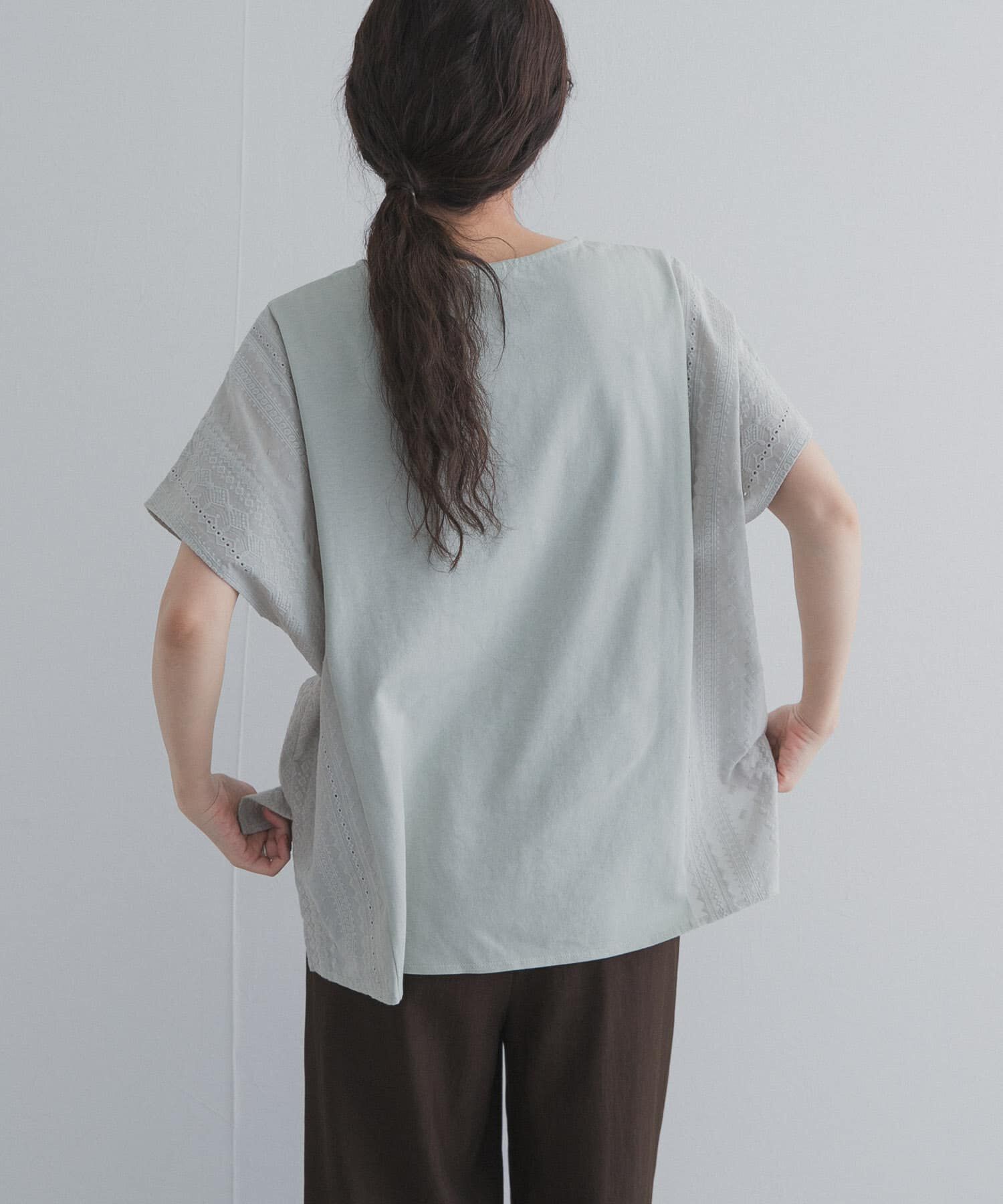URBAN RESEARCH DOORS「サイドレース刺繍切替プルオーバー」|その他|