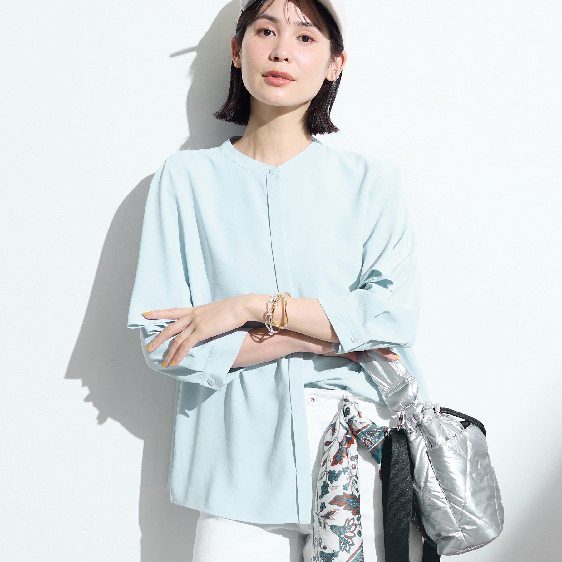 INDIVI「【新作登場！着る日傘】 ケープ風ブラウス」|シャツ・ブラウス|サックスブルー(09