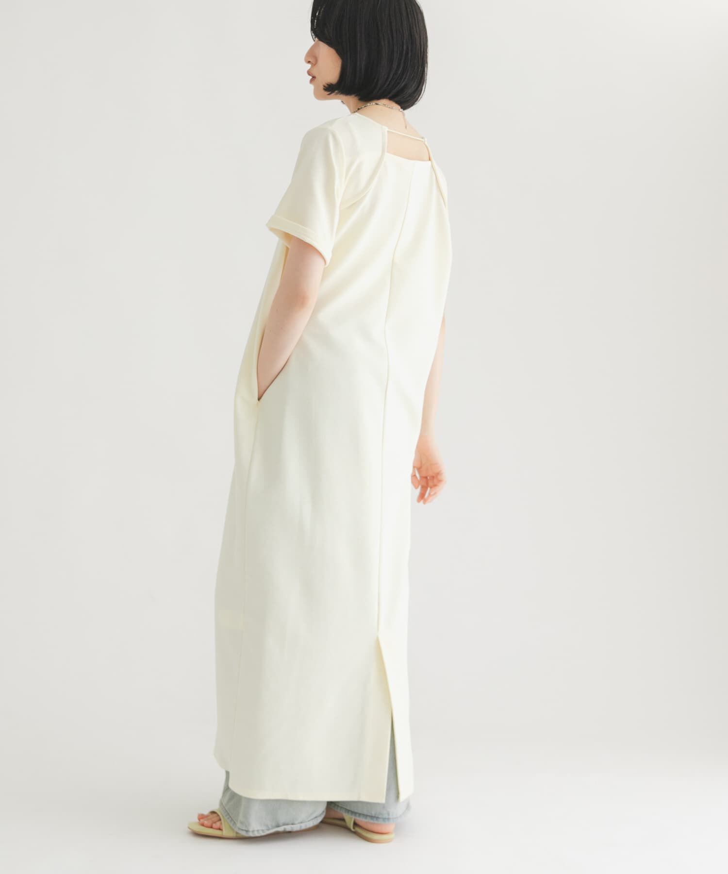  「バックデザインカットワンピース」|ワンピース|