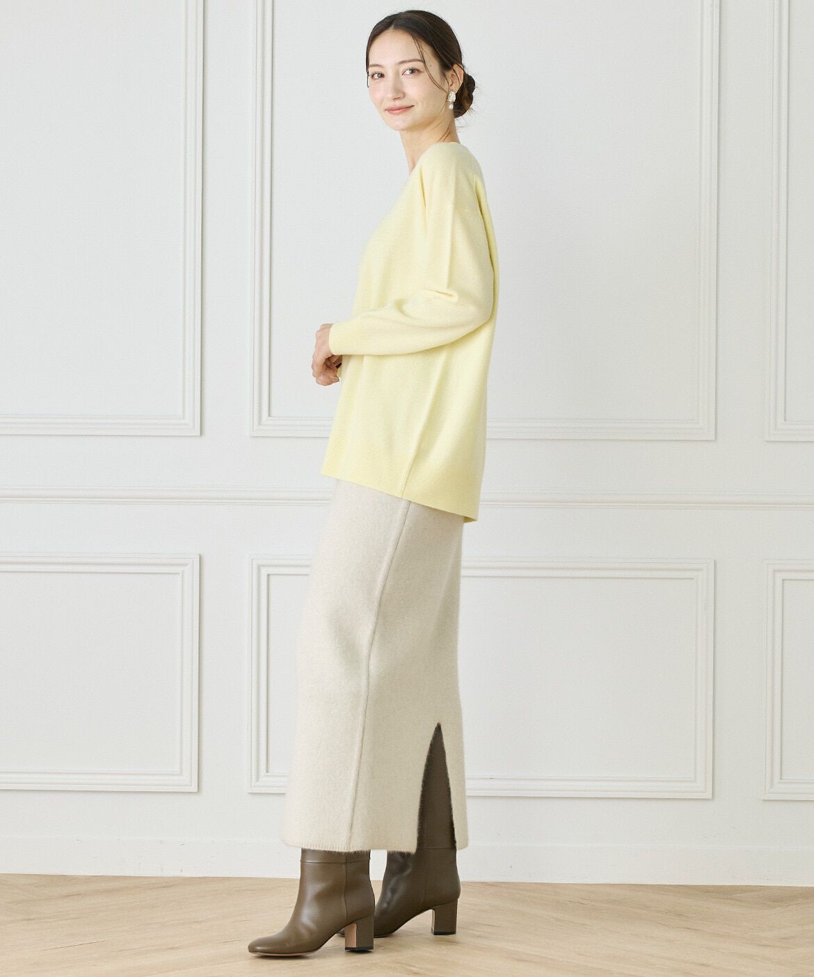 INED「《大きいサイズ》カシミヤ混Vネックチュニックニット《WEB限定カラー》」|ニット・セーター|