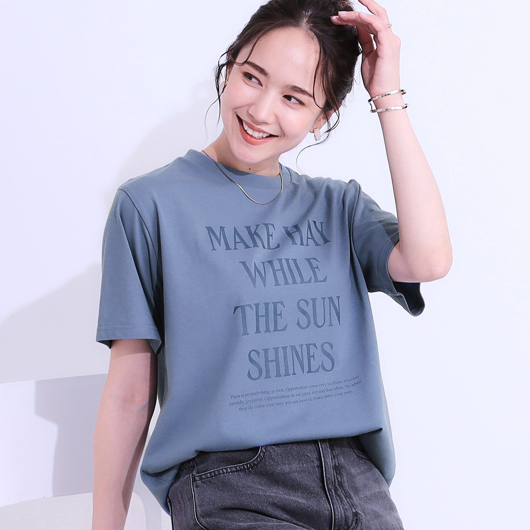 SHOO･LA･RUE「【S-LL/ひんやり/UV】汗をかいても気になりにくい グラフィックTシャツ」|Tシャツ・カットソー|ブルー(292)