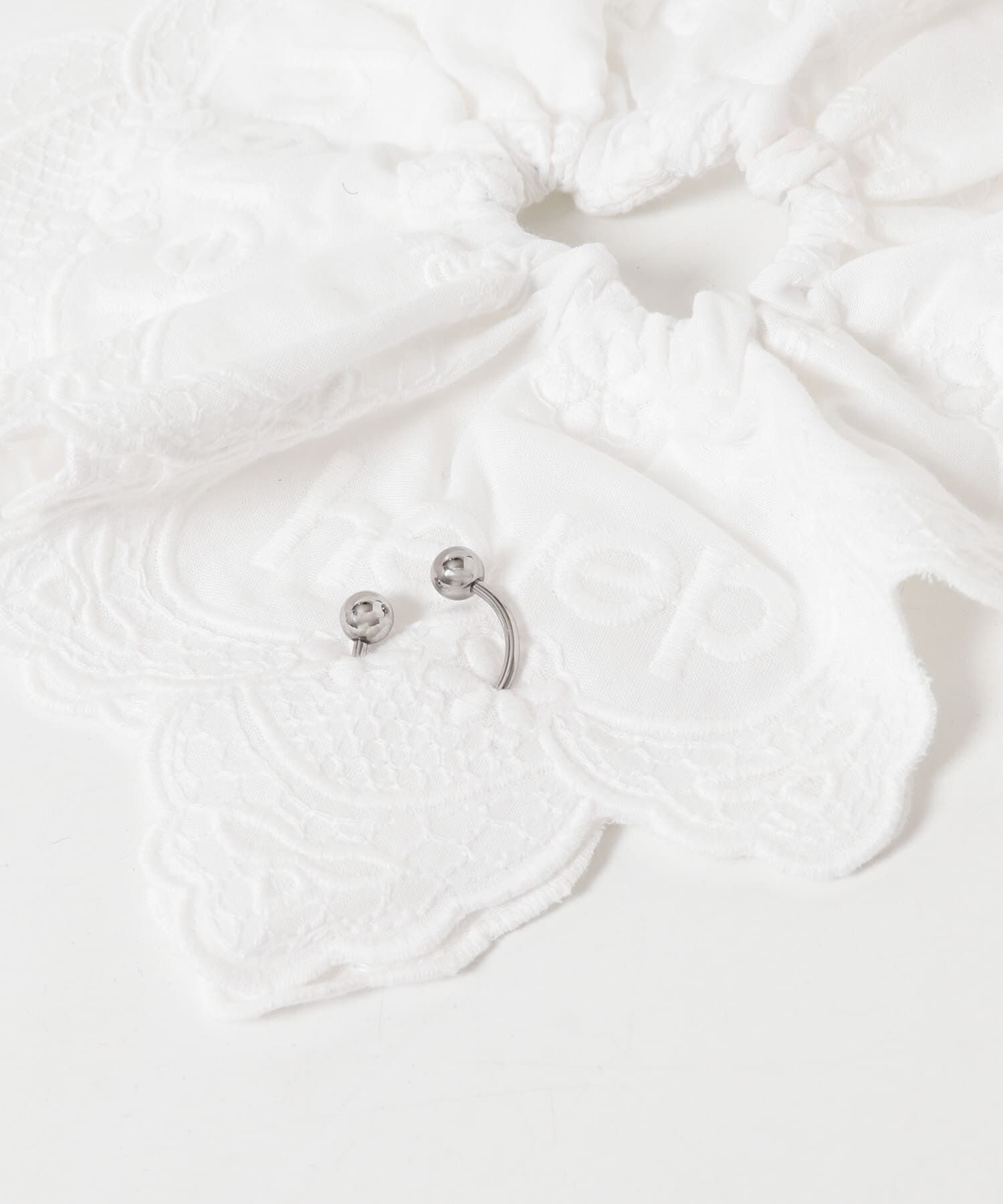 URBAN RESEARCH ROSSO「heyep　PIERCED LACE SCRUNCHIE」|ヘアゴム・シュシュ|