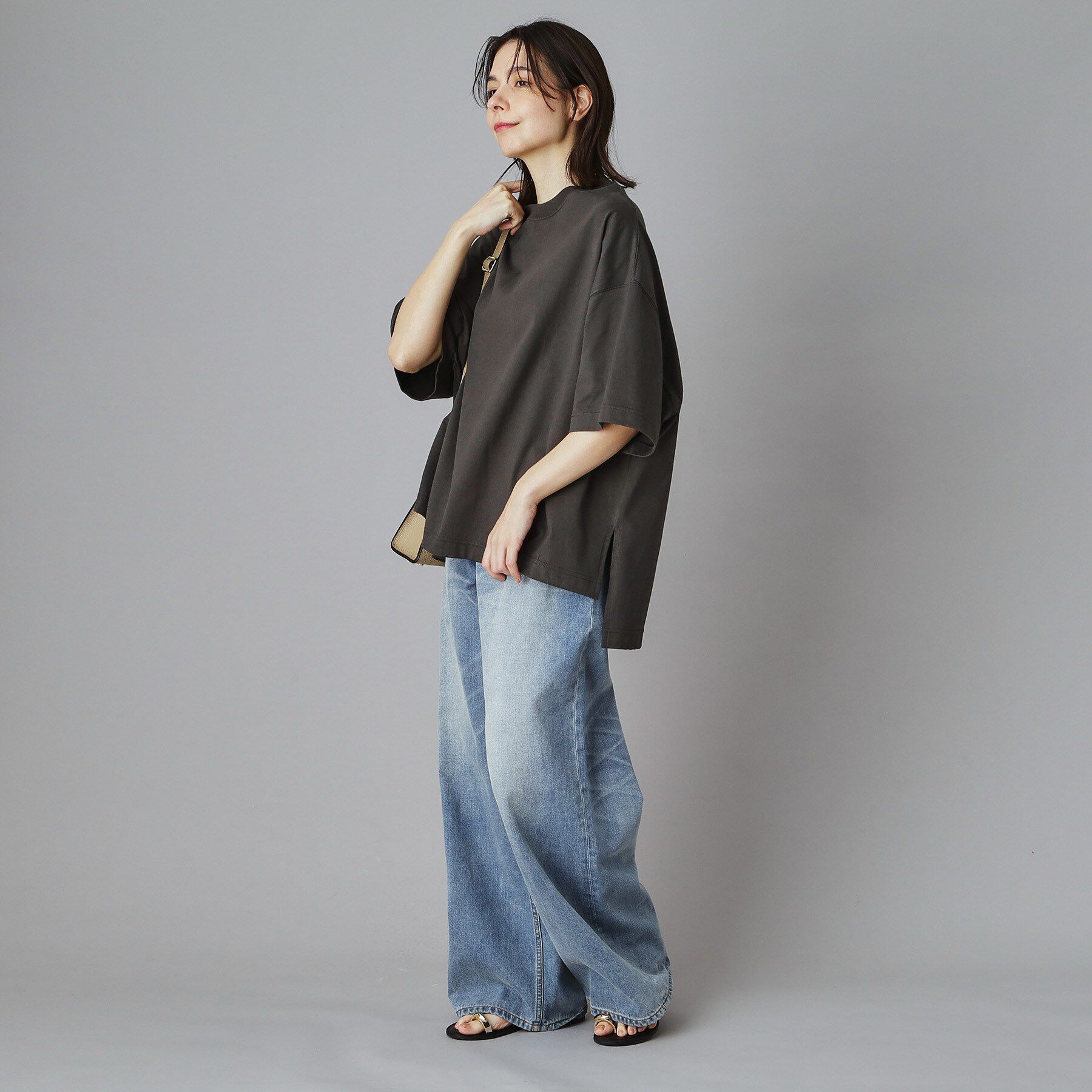 DRESSTERIOR「COGTHEBIGSMOKE（コグ ザ ビッグスモーク）【別注】DELTA Tシャツ」|Tシャツ・カットソー|
