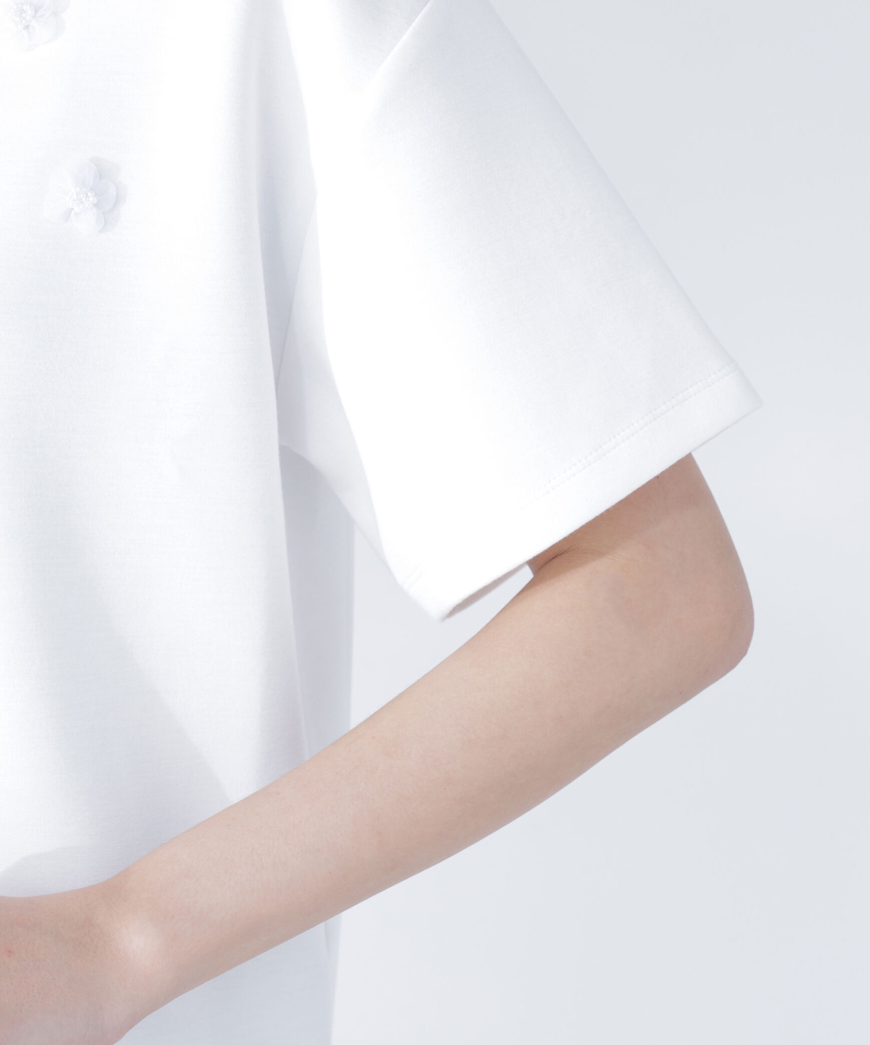  「フラワーモチーフカットソー」|Tシャツ・カットソー|