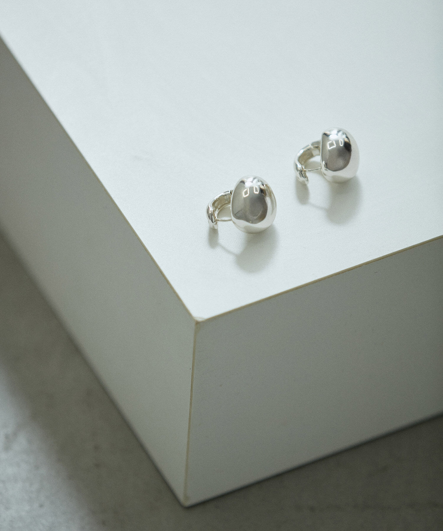 ADAM ET ROPE'「オーブピアス」|ピアス|シルバー(93)
