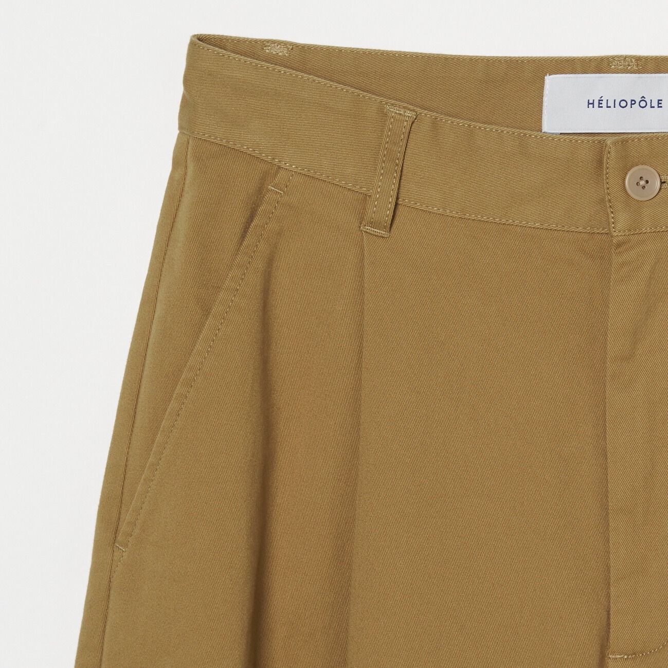 HELIOPOLE「HELIOPOLE COTTON TWILL CURVY TUCK PANTS」|チノ|